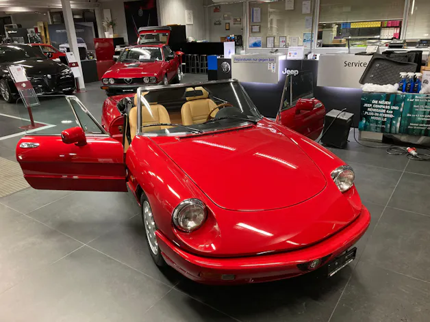 Alfa Romeo Spider 2.0