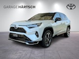 First vehicle image