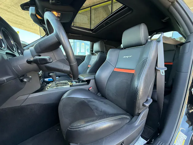 Dodge 6.1 HEMI SRT8 First Edition 1145/6400