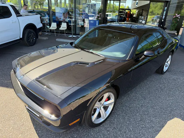 Dodge 6.1 HEMI SRT8 First Edition 1145/6400
