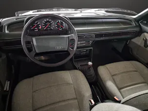 Audi 100