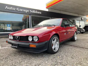Alfa Romeo GTV 6 2.5