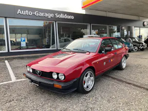 Alfa Romeo GTV 6 2.5