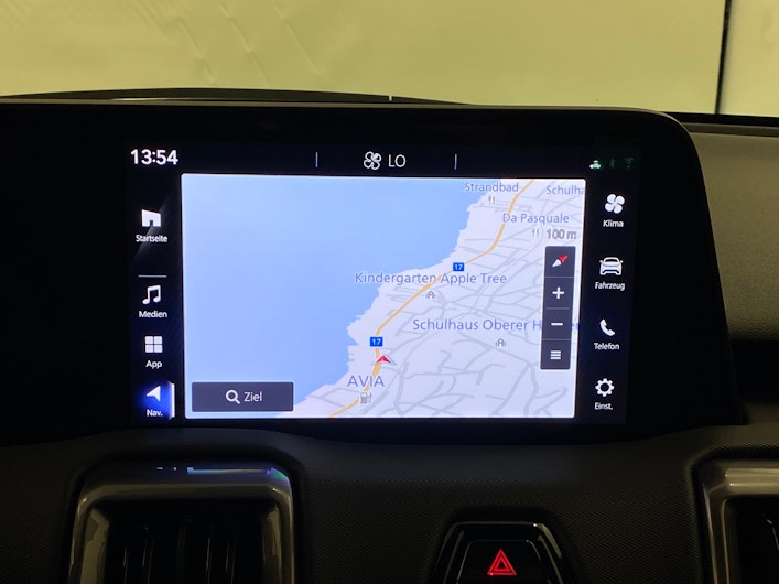 Vehicle image TOYOTA UrbanCruiser