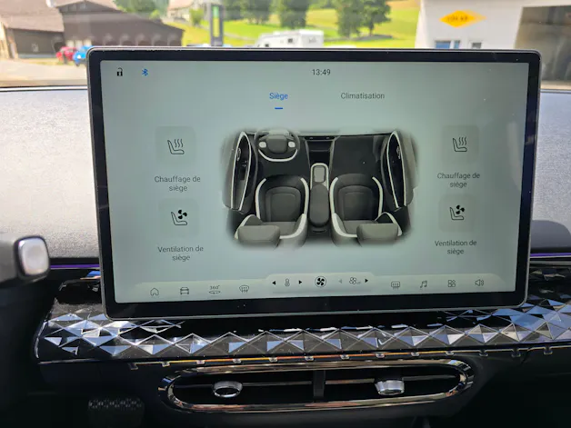 JAC E30X Electric