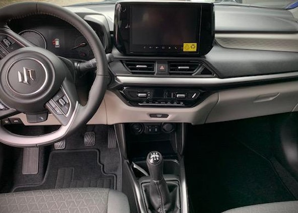 Vehicle image 13 Vehicle image 13