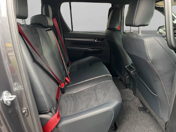 Vehicle image 7 Vehicle image 7