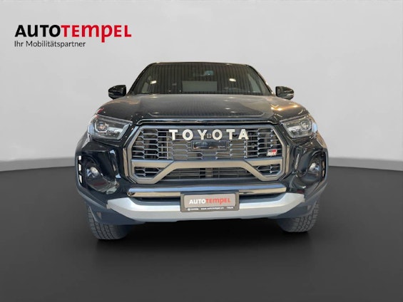 Vehicle image 3 Vehicle image 3