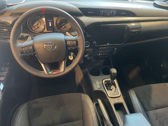 Vehicle image 7 Vehicle image 7