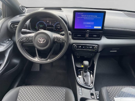 Vehicle image 9 Vehicle image 9