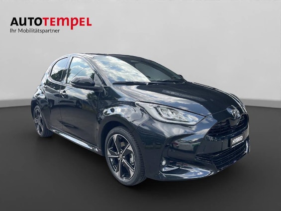 Vehicle image 3 Vehicle image 3