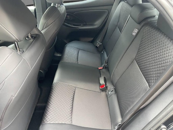 Vehicle image 12 Vehicle image 12