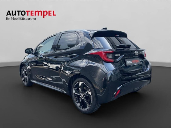 Vehicle image 2 Vehicle image 2