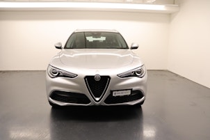 Vehicle image ALFA ROMEO Stelvio 2.0 Q4 Super