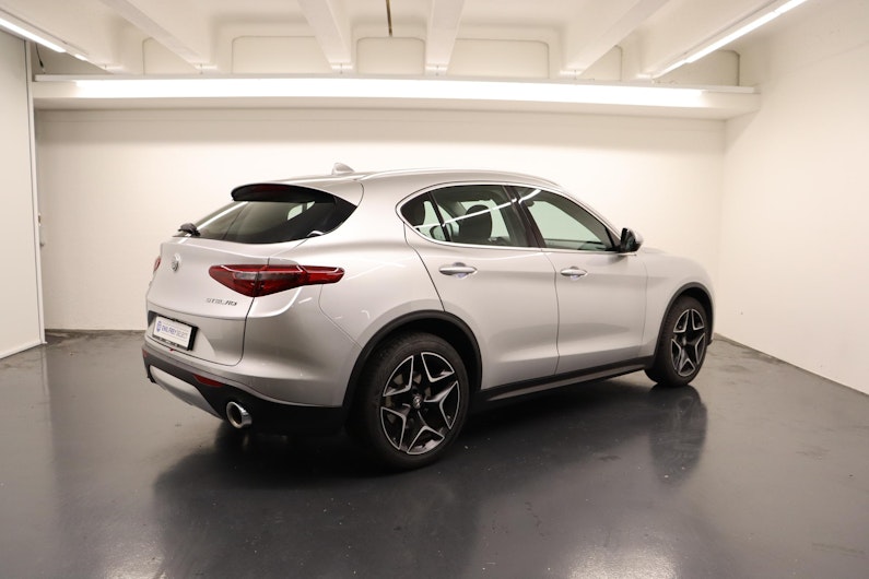Vehicle image ALFA ROMEO STELVIO