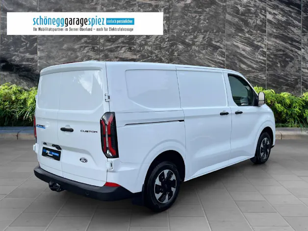 Ford E-Transit C Van 320 L1 Trend