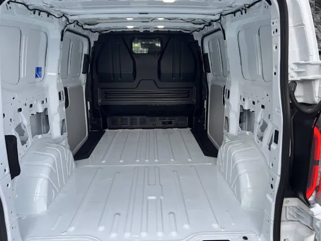 Ford E-Transit C Van 320 L1 Trend