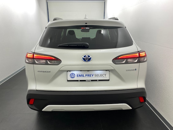 Vehicle image 7