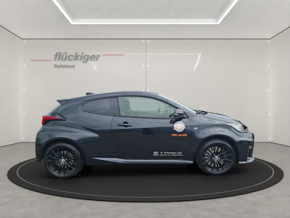 Vehicle image 3 Vehicle image 3