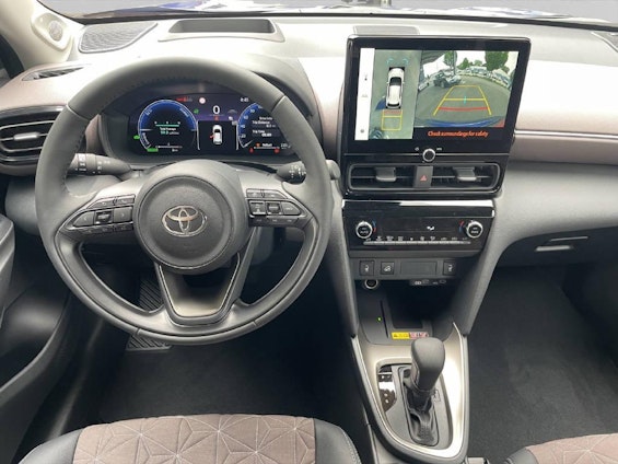 Vehicle image 8
