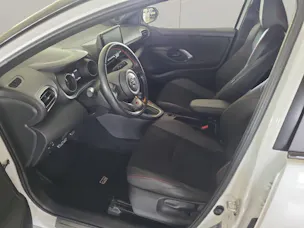 Toyota Yaris 1.5 VVT-i HSD GR Sport