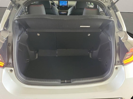 Vehicle image 10 Vehicle image 10