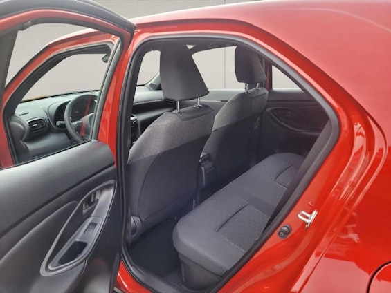 Vehicle image 8 Vehicle image 8