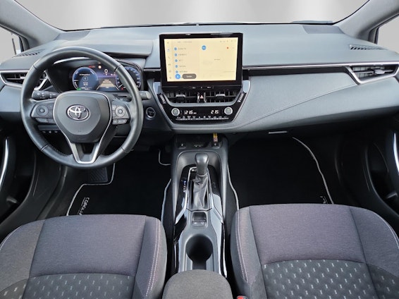 Vehicle image 12