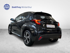 Vehicle image TOYOTA Yaris 1.5 VVT-i HSD Trend