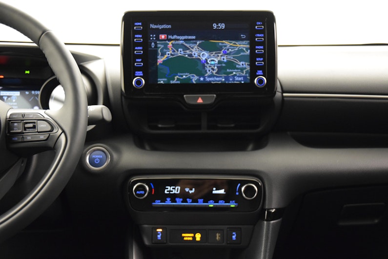 Vehicle image TOYOTA YARIS