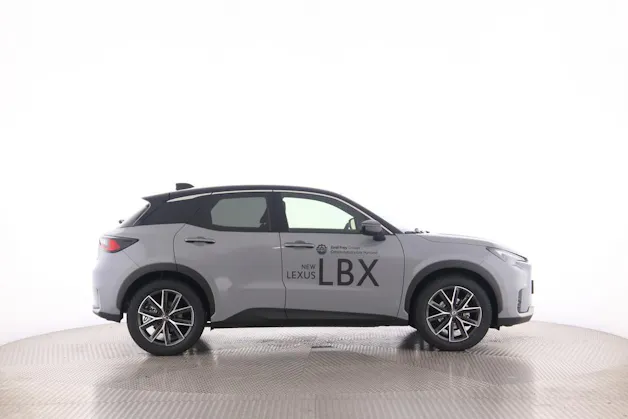 Lexus LBX 1.5 Hybrid Emotion