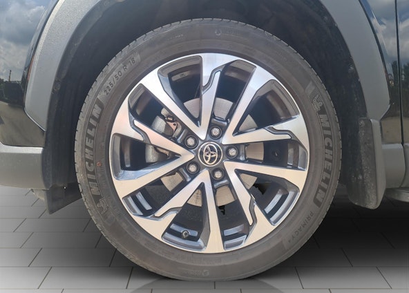 Vehicle image 14 Vehicle image 14