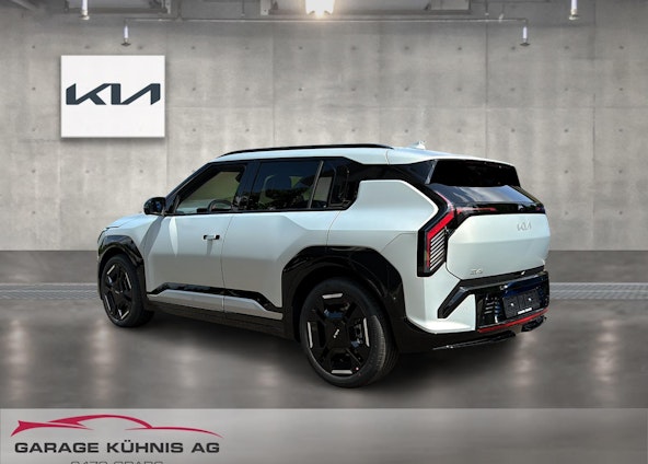 Vehicle image 2 Vehicle image 2