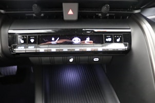 Vehicle image TOYOTA C-HR 2.0 PHEV Charge