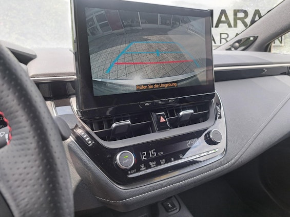 Vehicle image 12 Vehicle image 12