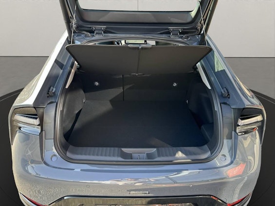 Vehicle image 10 Vehicle image 10