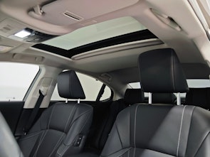 Vehicle image LEXUS ES 300h Excellence