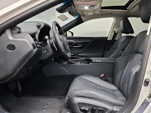 Lexus ES 300h Excellence - Pneumatici invernali inclusi