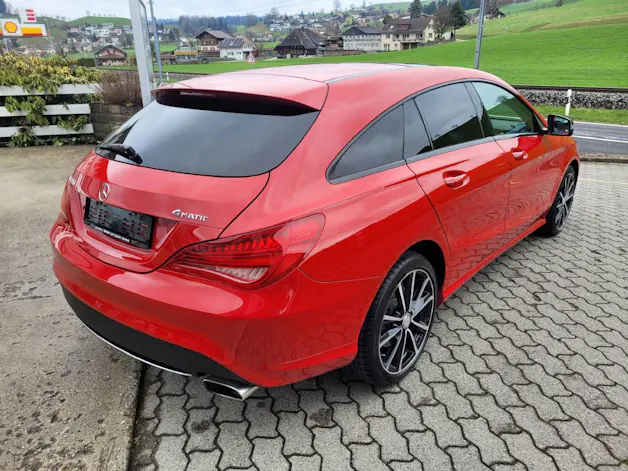 Mercedes-Benz CLA 250 Urban 4m Shooting Brake