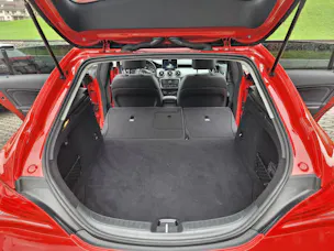 Mercedes-Benz CLA 250 Urban 4m Shooting Brake