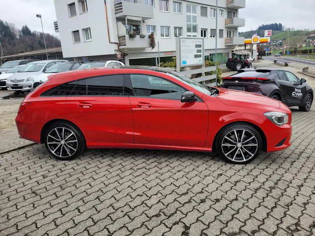 Mercedes-Benz CLA 250 Urban 4m Shooting Brake
