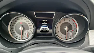 Mercedes-Benz CLA 250 Urban 4m Shooting Brake