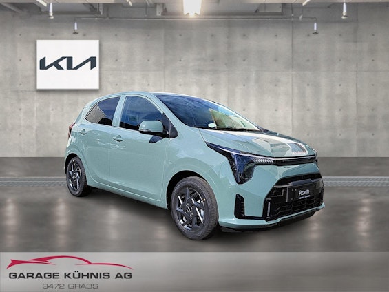 Vehicle image 5 Vehicle image 5