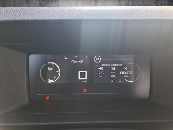 Vehicle image 6 Vehicle image 6