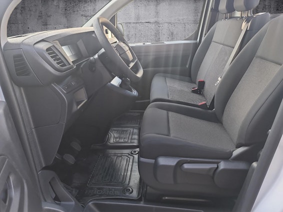 Vehicle image 3 Vehicle image 3