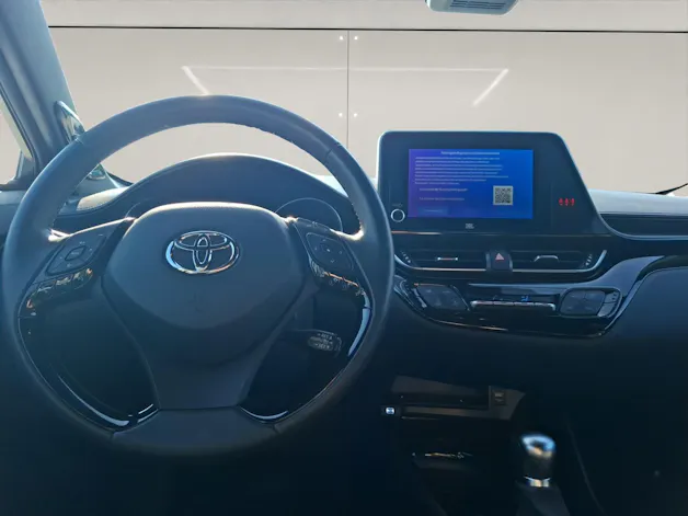 Toyota C-HR 2.0 VVTi HSD Move