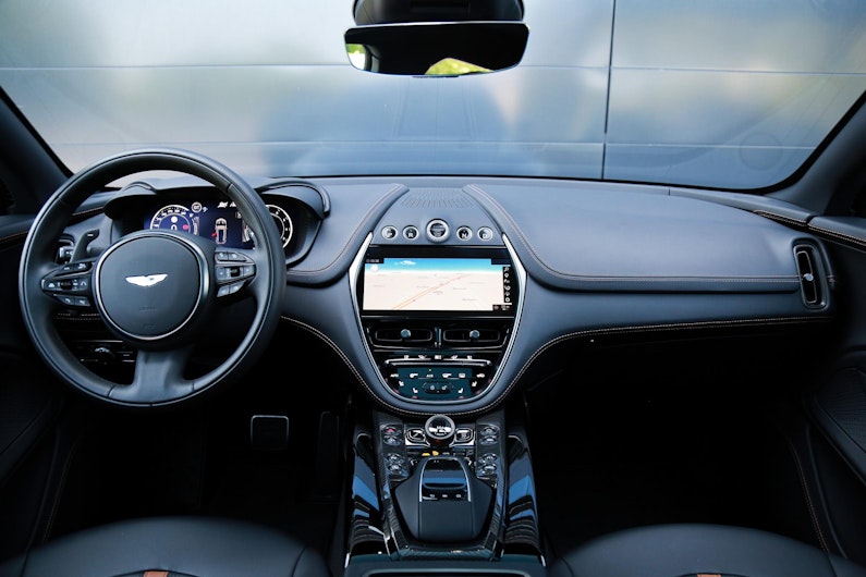 Vehicle image ASTON MARTIN DBX