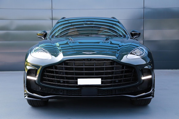 ASTON MARTIN DBX 707 4.0 V8 Bi-Turbo 1