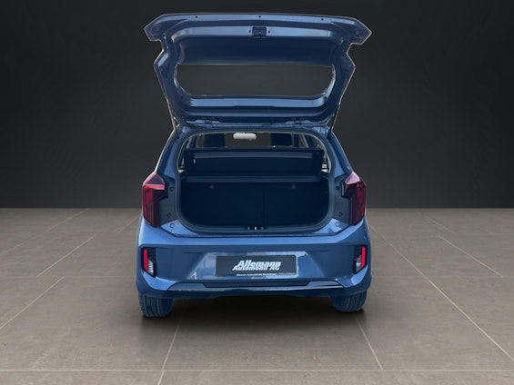 Vehicle image 12 Vehicle image 12