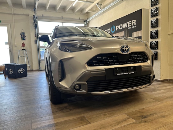 Vehicle image 1